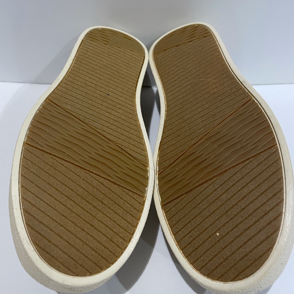 TOMS women’s Avalon shoe. Birch Multi Lynx, size 5.5 - Picture 4 of 5